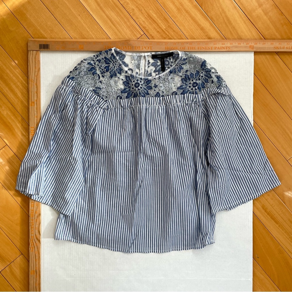 Linen/Lace Top